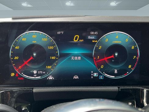 Used 2022 Mercedes-Benz GLA 250 4MATIC image 8