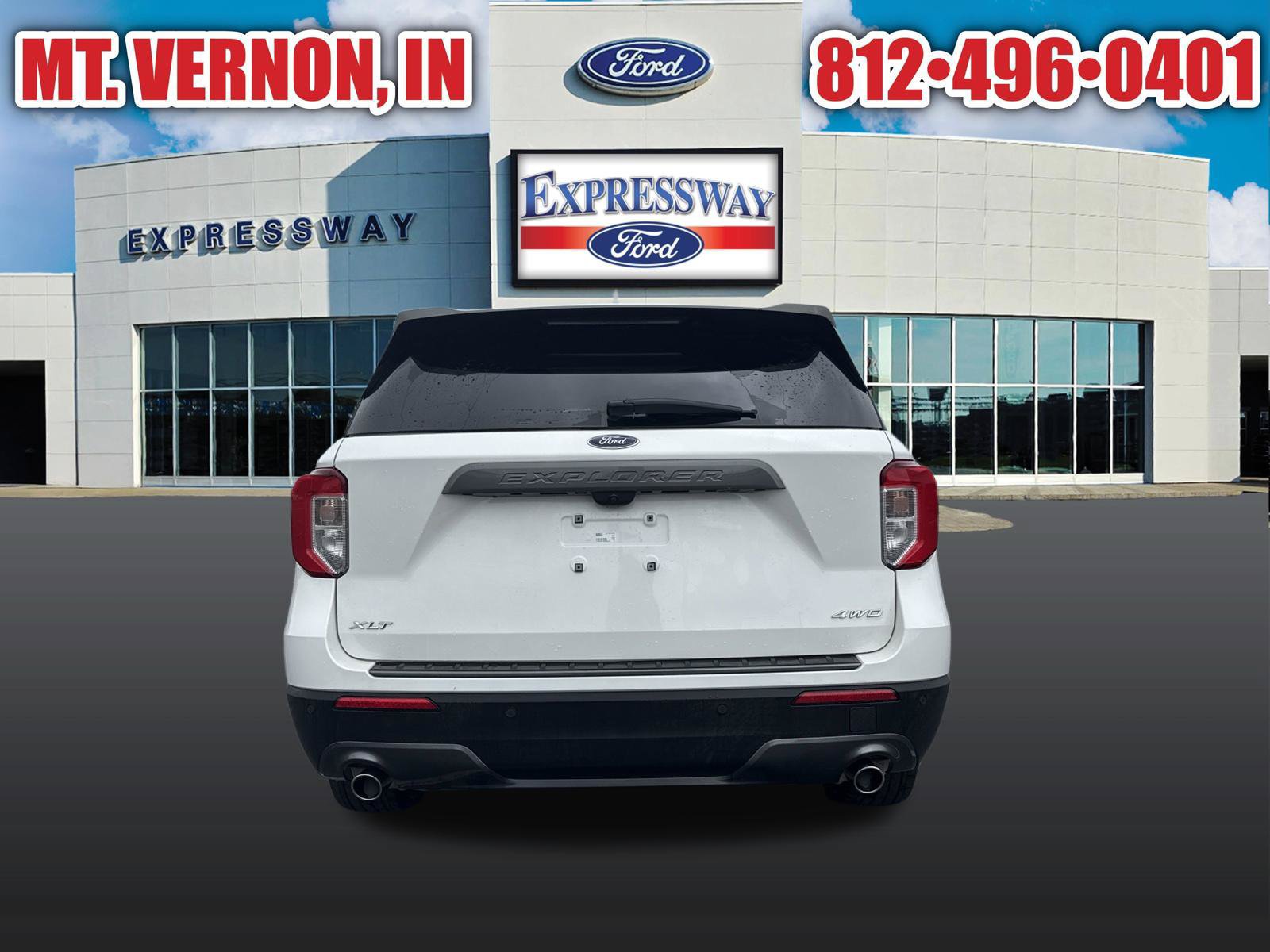 Used 2024 Ford Explorer XLT w/ Equipment Group 202A AWD/4WD image 14