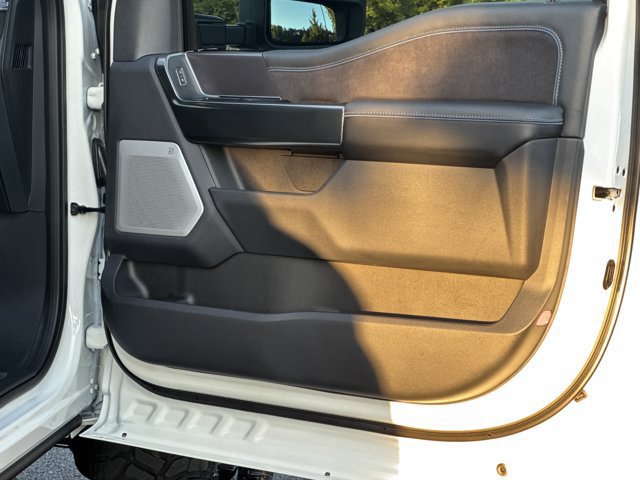 Used 2026 Ford F450 Platinum AWD/4WD image 17