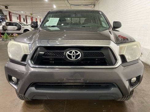 Used 2012 Toyota Tacoma PreRunner image 8