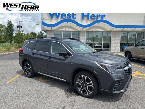 Used 2024 Subaru Ascent Limited image 1