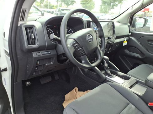 New 2026 Nissan Frontier S image 8