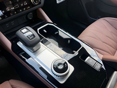 New 2026 Mitsubishi Outlander SEL image 22