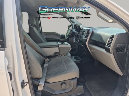 Used 2016 Ford F150 XLT RWD image 8