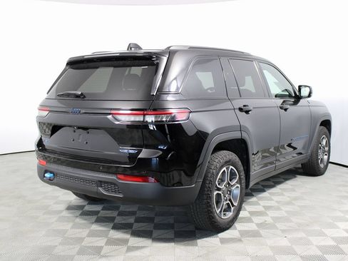 Used 2022 Jeep Grand Cherokee Trailhawk AWD/4WD image 41