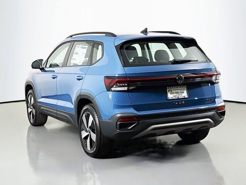 New 2026 Volkswagen Taos S AWD/4WD image 5