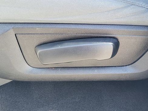 Used 2018 RAM 1500 Express image 21