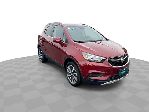 Used 2022 Buick Encore Preferred w/ Safety Package image 2