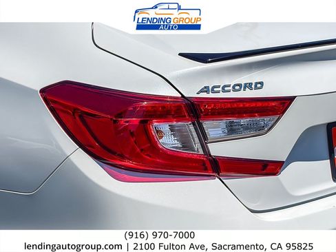 Used 2021 Honda Accord Sport image 8