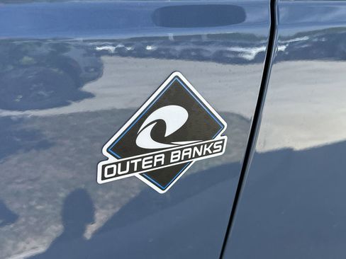 Used 2025 Ford Bronco Outer Banks AWD/4WD image 5