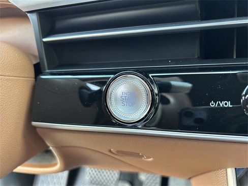 New 2026 Genesis GV70 2.5T Advanced image 35