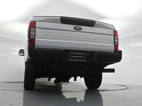 Certified 2022 Ford F250 XL w/ Power Equipment Group image 48