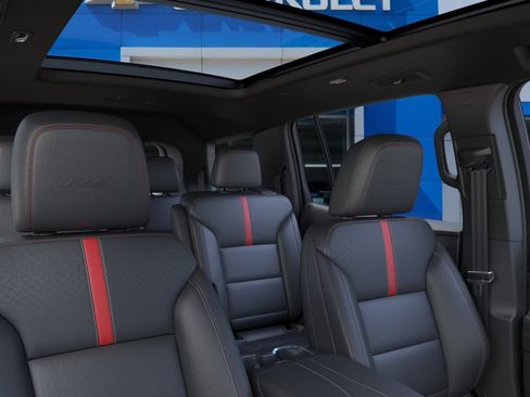 New 2026 Chevrolet Traverse RS image 24