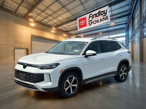 Used 2026 Volkswagen Tiguan SE AWD/4WD image 1