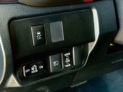 Used 2020 Toyota Tacoma TRD Sport RWD image 11