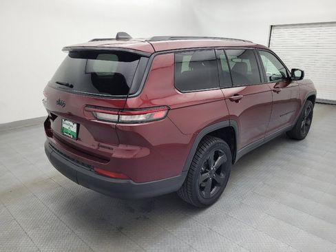 Used 2022 Jeep Grand Cherokee L Limited w/ Black Appearance Package RWD image 9