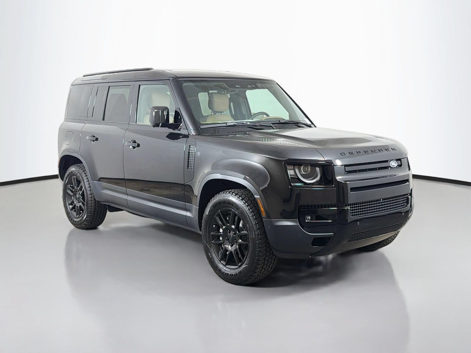 New 2026 Land Rover Defender 110 S AWD/4WD image 7
