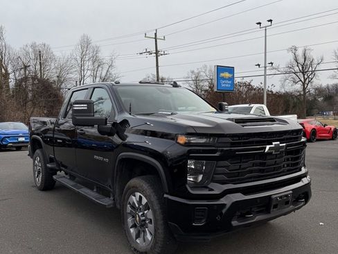 Used 2025 Chevrolet Silverado 2500 Custom w/ Custom Value Package image 21