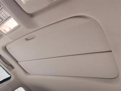 Used 2013 Toyota Venza XLE w/ XLE Premium Pkg FWD image 19