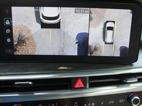 Used 2025 Kia Sorento SX AWD/4WD image 59