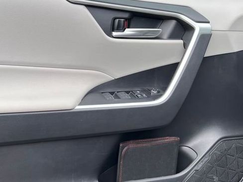 New 2025 Toyota RAV4 XLE image 35