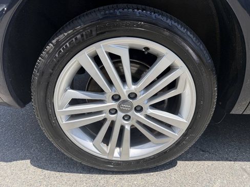 Used 2018 Audi Q5 2.0T Premium Plus AWD/4WD image 14
