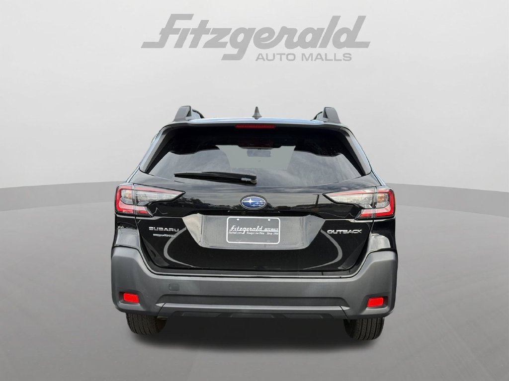Used 2025 Subaru Outback Premium AWD/4WD image 6