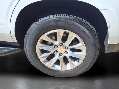 Used 2024 Chevrolet Tahoe Premier AWD/4WD image 31