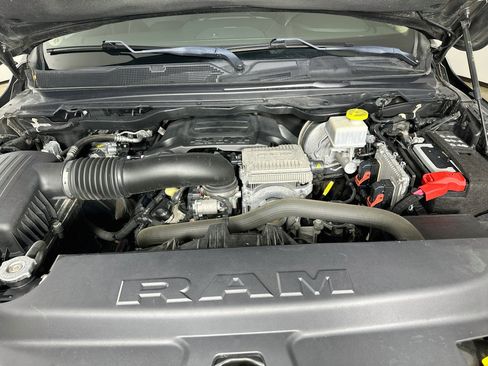 Used 2021 RAM 1500 Laramie AWD/4WD image 34