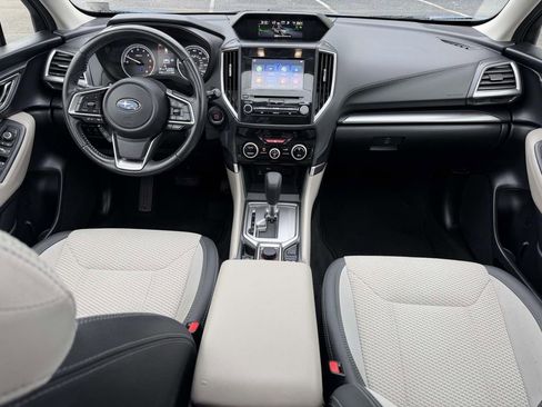 Used 2020 Subaru Forester Premium AWD/4WD image 2