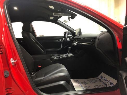 Used 2023 Honda Civic Sport image 12