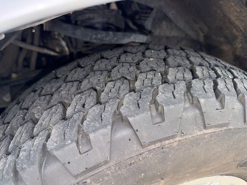 Used 2013 Toyota Tacoma PreRunner image 25