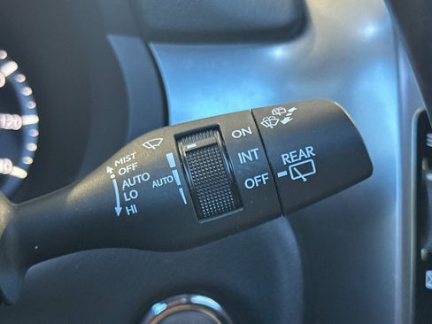 Used 2022 Lexus GX 460 w/ Black Line Special Edition AWD/4WD image 32
