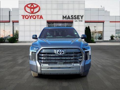 Used 2025 Toyota Tundra SR5 w/ SR5 Convenience Package AWD/4WD image 8