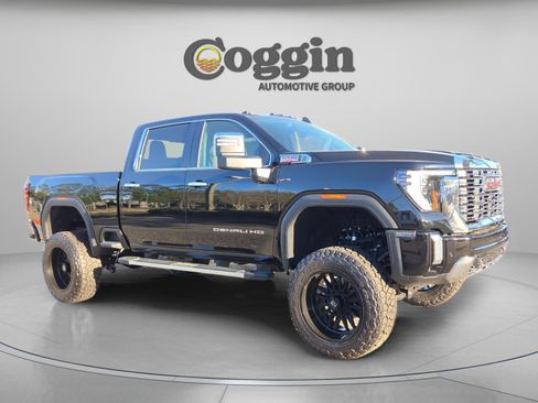 New 2026 GMC Sierra 2500 Denali w/ Technology Package AWD/4WD image 7