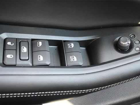 New 2025 Jeep Grand Cherokee Limited w/ Trailer Tow Package image 27