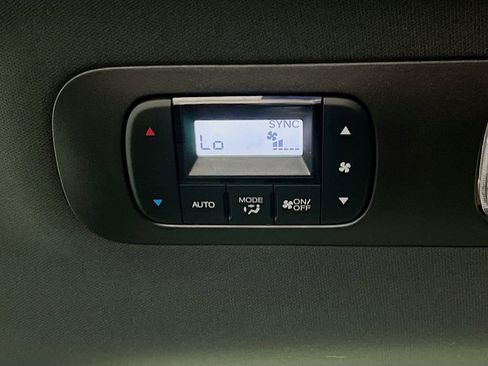 Used 2025 Honda Odyssey Sport-L image 25