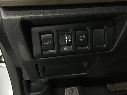 Used 2020 Subaru Outback Limited w/ Tech Package 2 image 10