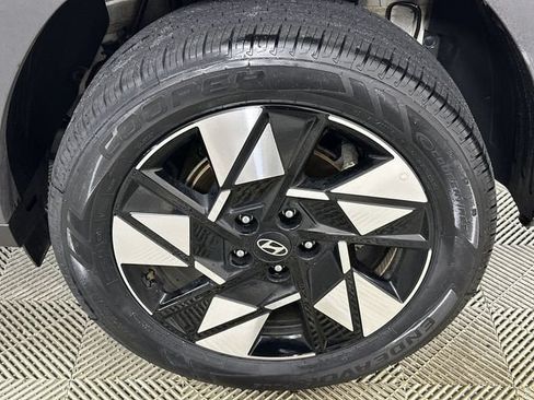 Used 2025 Hyundai Kona SEL AWD/4WD image 34