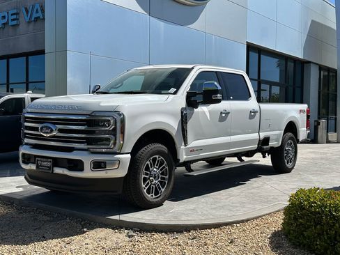 New 2026 Ford F350 Platinum w/ Platinum Plus Package AWD/4WD image 2