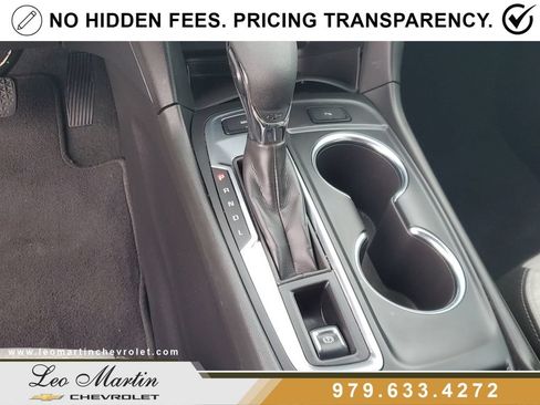 Used 2023 Chevrolet Equinox LT w/ Driver Convenience Package AWD/4WD image 28
