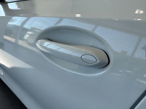New 2026 BMW 330i xDrive Sedan w/ Convenience Package image 12