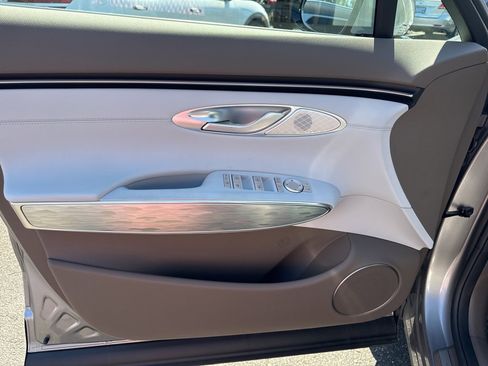 New 2026 Genesis Electrified GV70 image 17