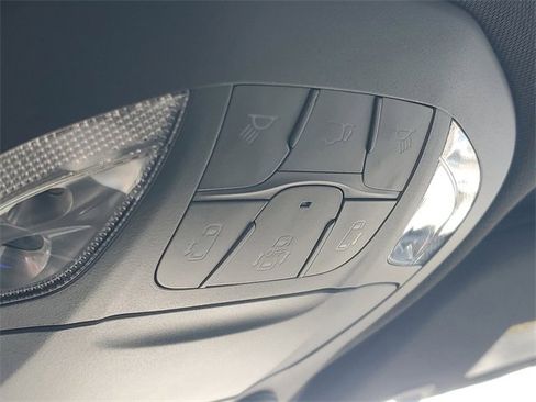 New 2026 Chrysler Pacifica Select image 31