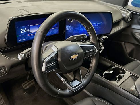 Used 2024 Chevrolet Blazer EV LT image 18