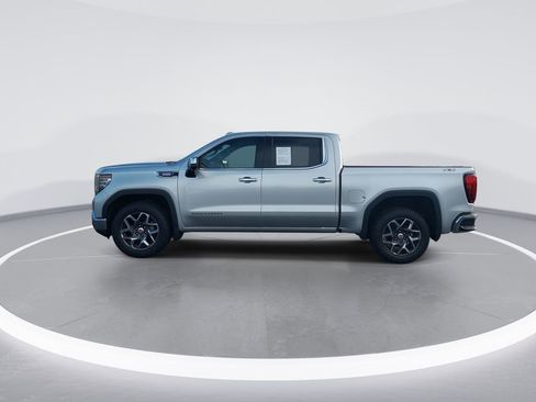 Used 2022 GMC Sierra 1500 SLT AWD/4WD image 5