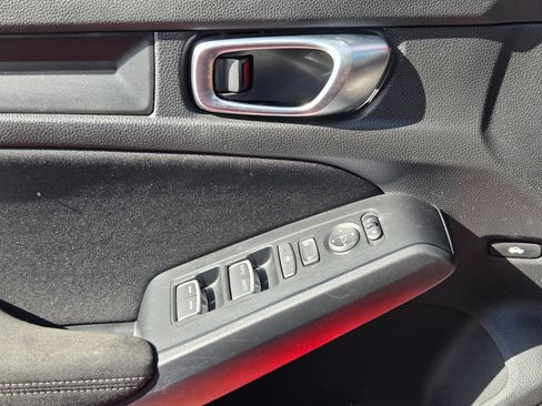 Used 2024 Honda Civic Sport image 6