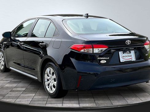 Used 2024 Toyota Corolla LE FWD image 3