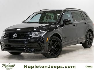 Used 2024 Volkswagen Tiguan SE R-Line video 1