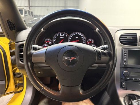Used 2007 Chevrolet Corvette Z06 w/ Preferred Equipment Group RWD image 20